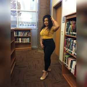 Meet your Posher, Susanita